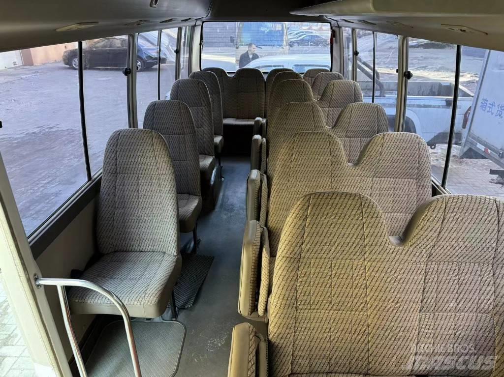 Toyota Coaster Bus Mini autobuze