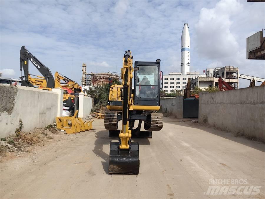 CAT 305.5E2 Excavatoare pe șenile
