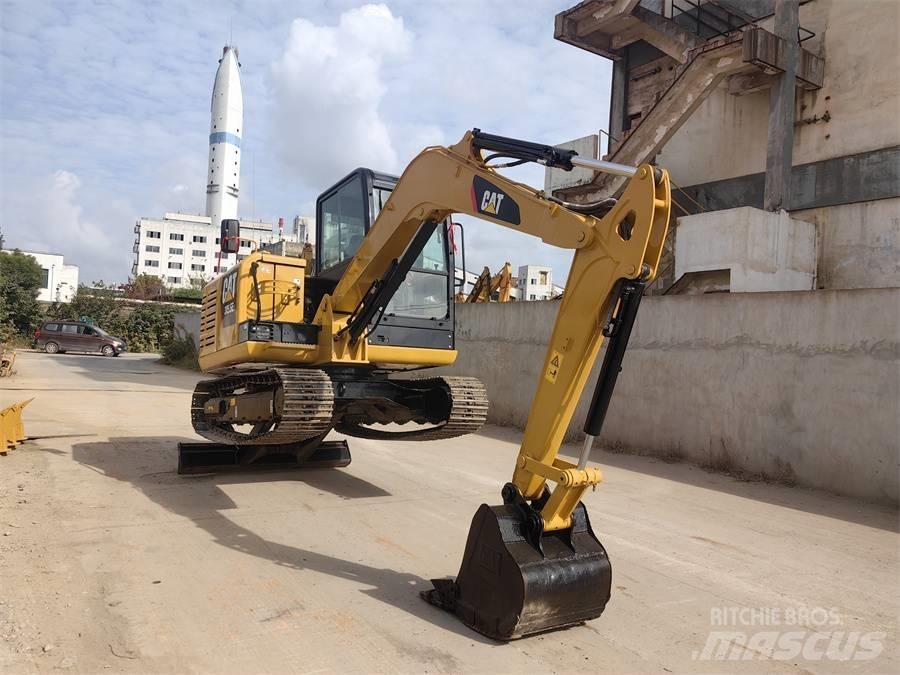 CAT 305.5E2 Excavatoare pe șenile
