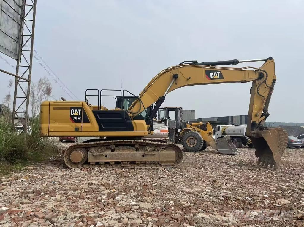 CAT 336 Excavatoare pe șenile
