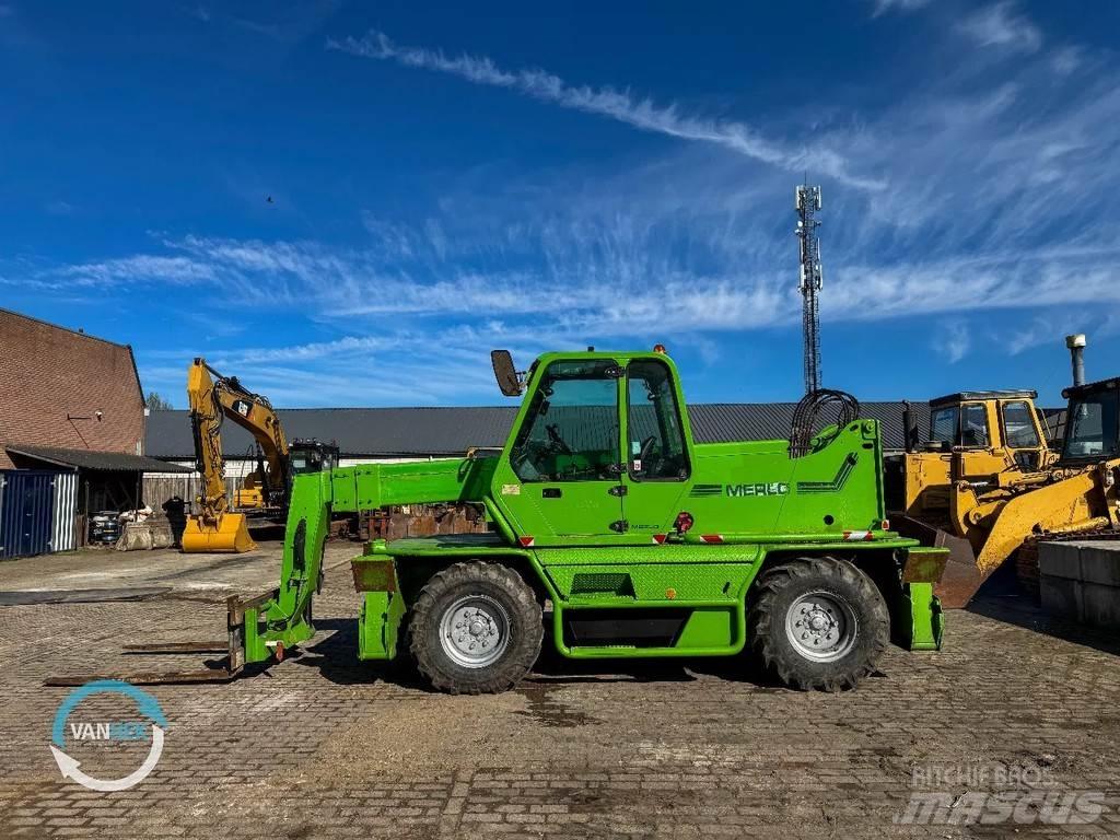 Merlo P30.13EV Stivuitoare telescopice