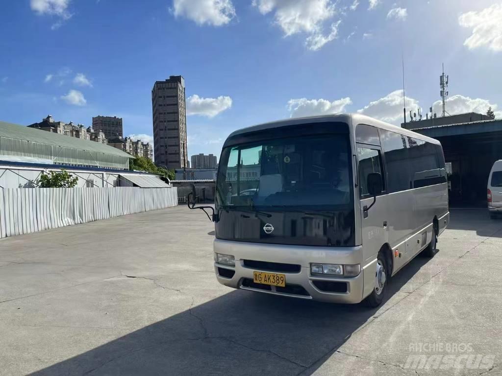 Nissan Civilian Autobuze intercity