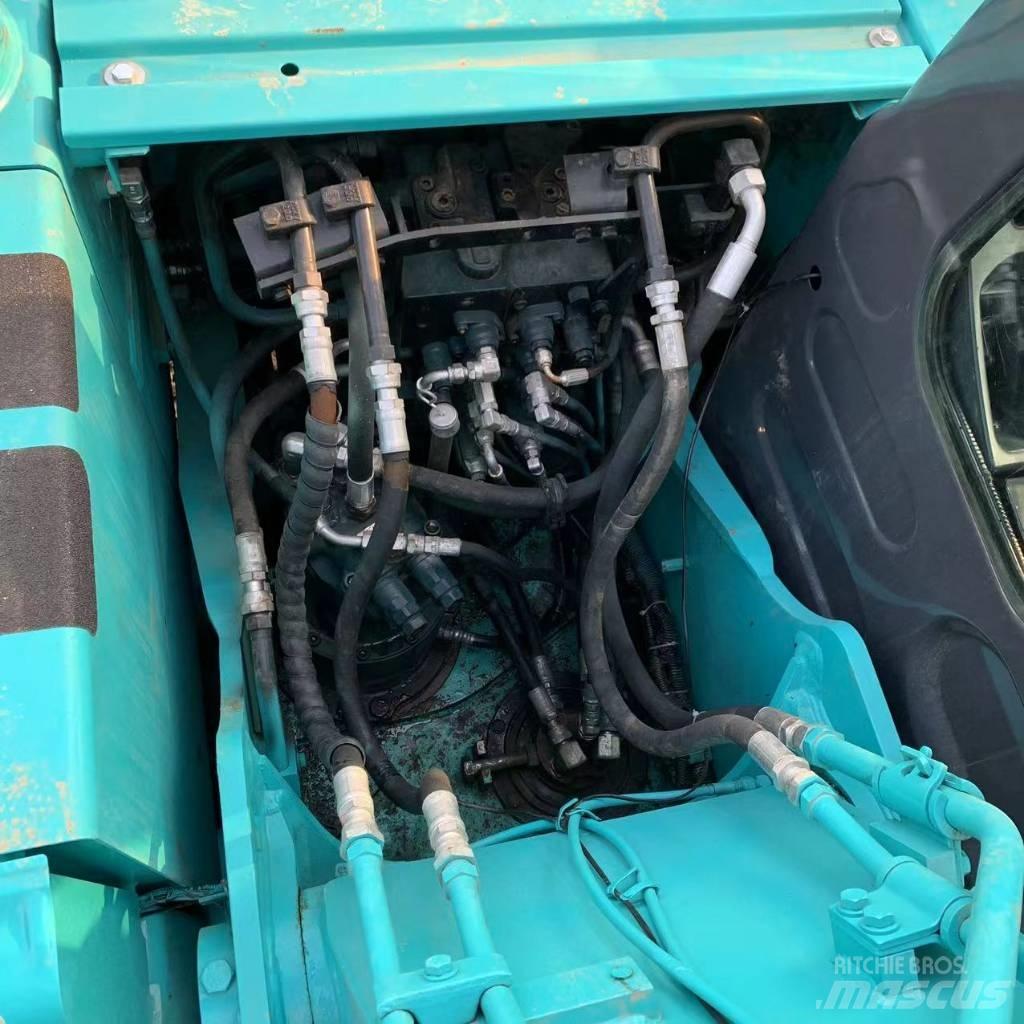 Kobelco 140 SR Excavatoare pe șenile
