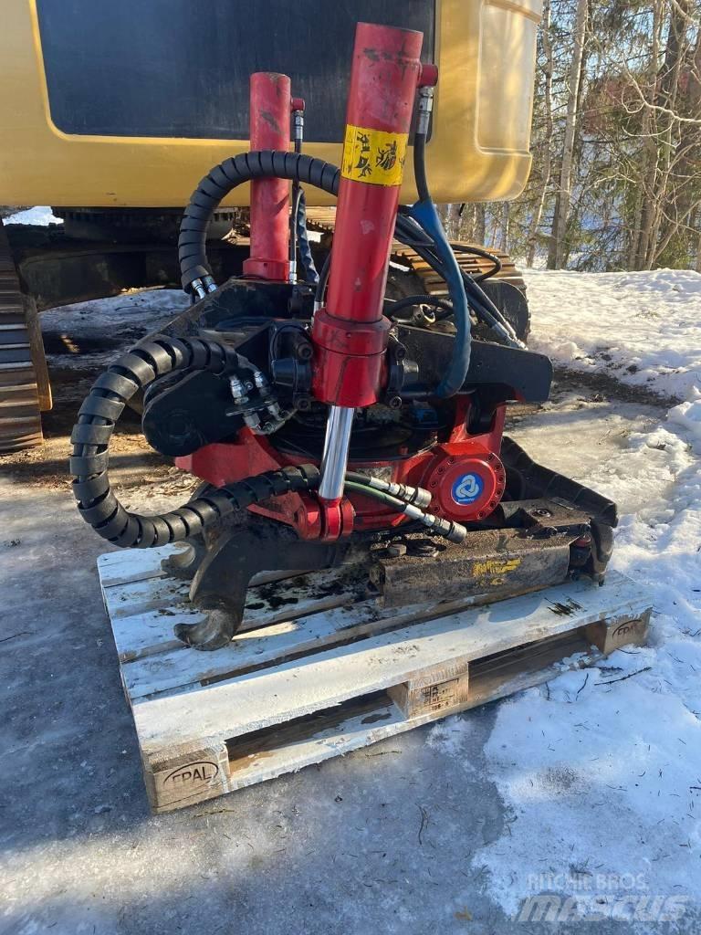 CAT 320 EL Excavatoare pe șenile
