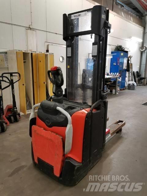 Toyota SPE120L Transpaleta manuala