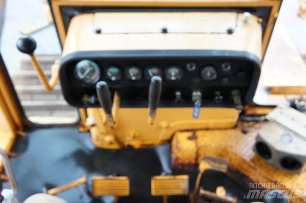 Komatsu D155A-1 Buldozere