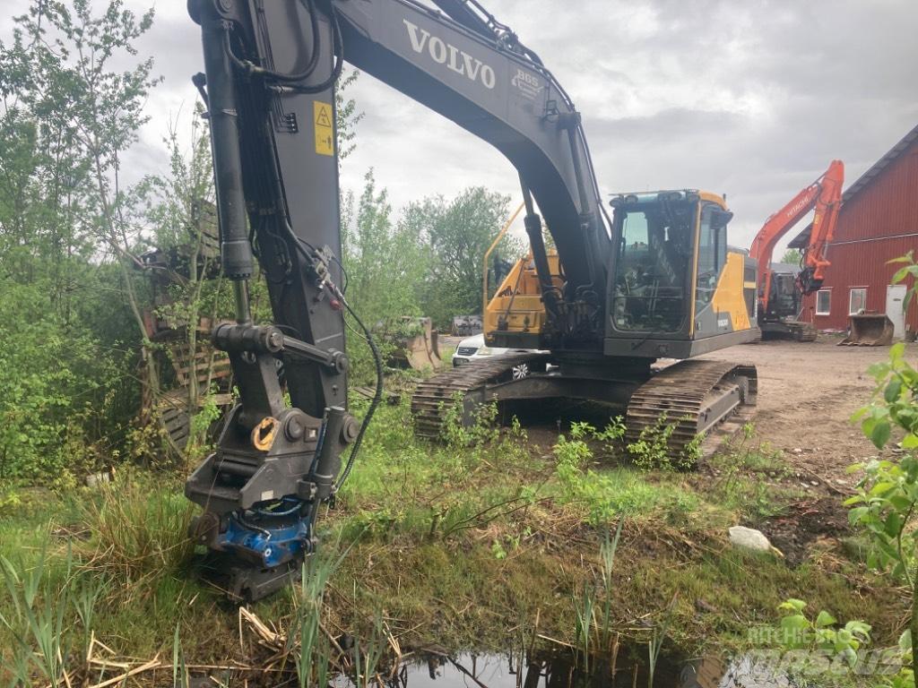Volvo EC 250 EL Excavatoare pe șenile
