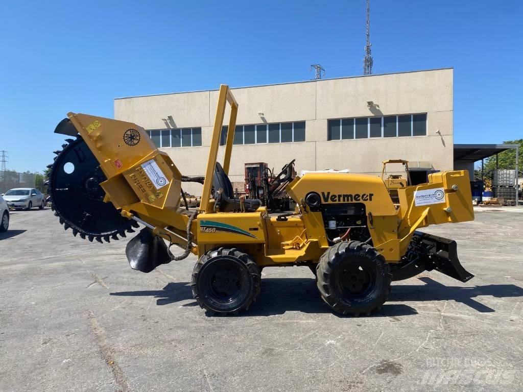 Vermeer RT450 Excavatoare de santuri