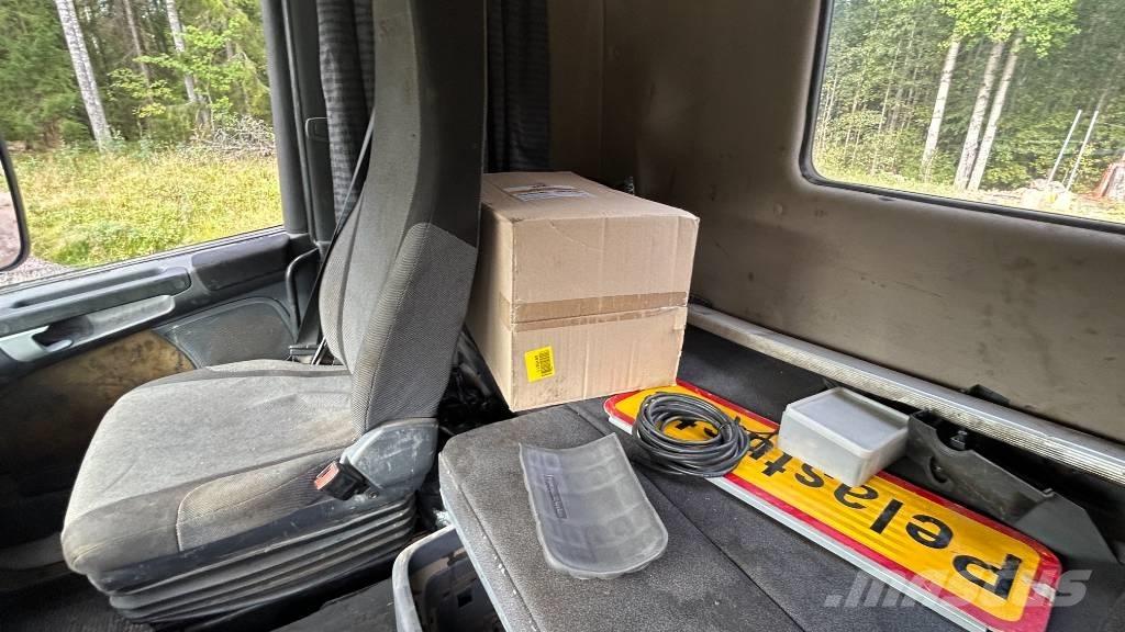 Scania R 500 Camion cu carlig de ridicare