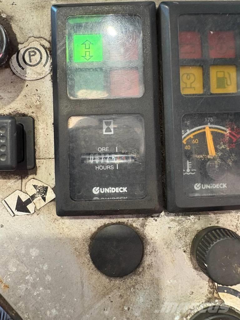 Combilift C 8000 Stivuitoare cu patru brate