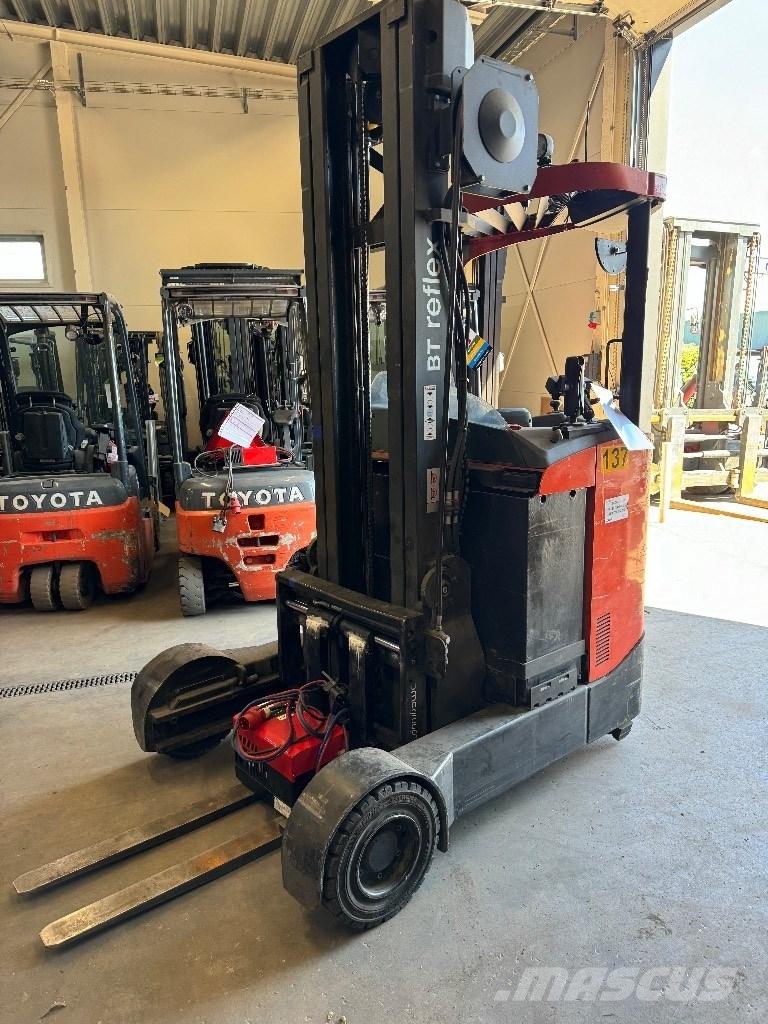 Toyota RRE160R Stivuitor cu catarg retractabil