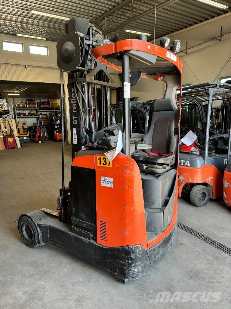 Toyota RRE160R Stivuitor cu catarg retractabil