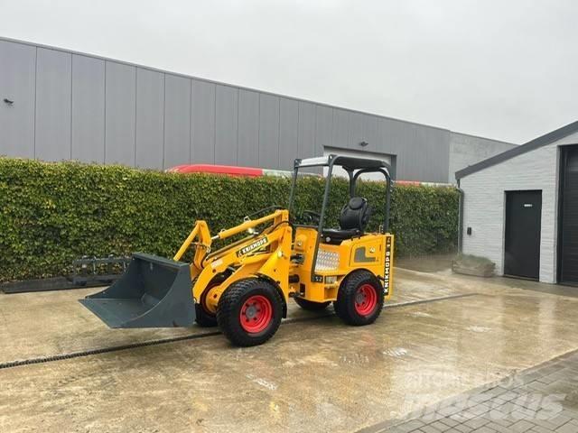 Kubota R 090 Incarcator pe pneuri