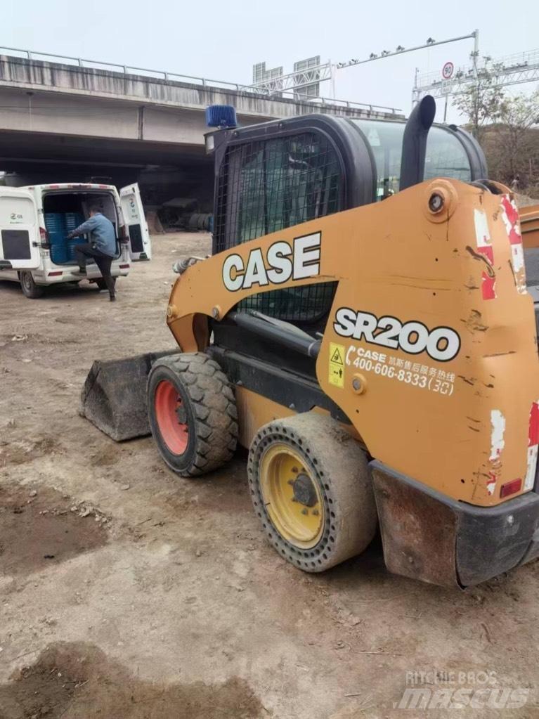 CASE SR200 Mini incarcator