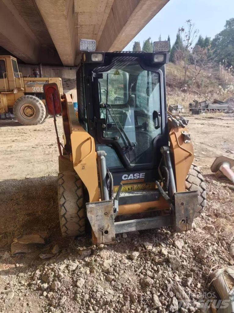 CASE SR200 Mini incarcator