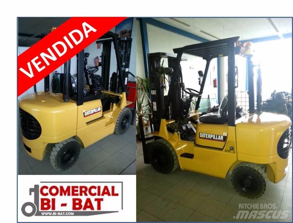 CAT ttres Stivuitor diesel