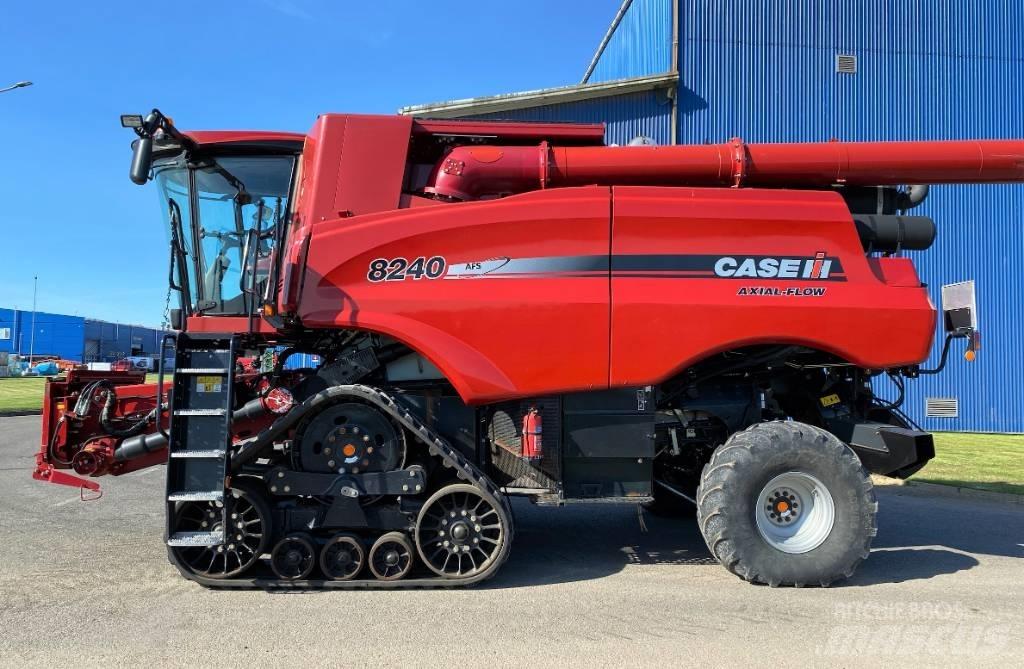 Case IH 8240 Combine de secerat