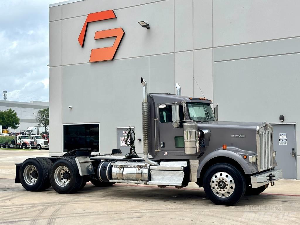 Kenworth W 900 Autotractoare