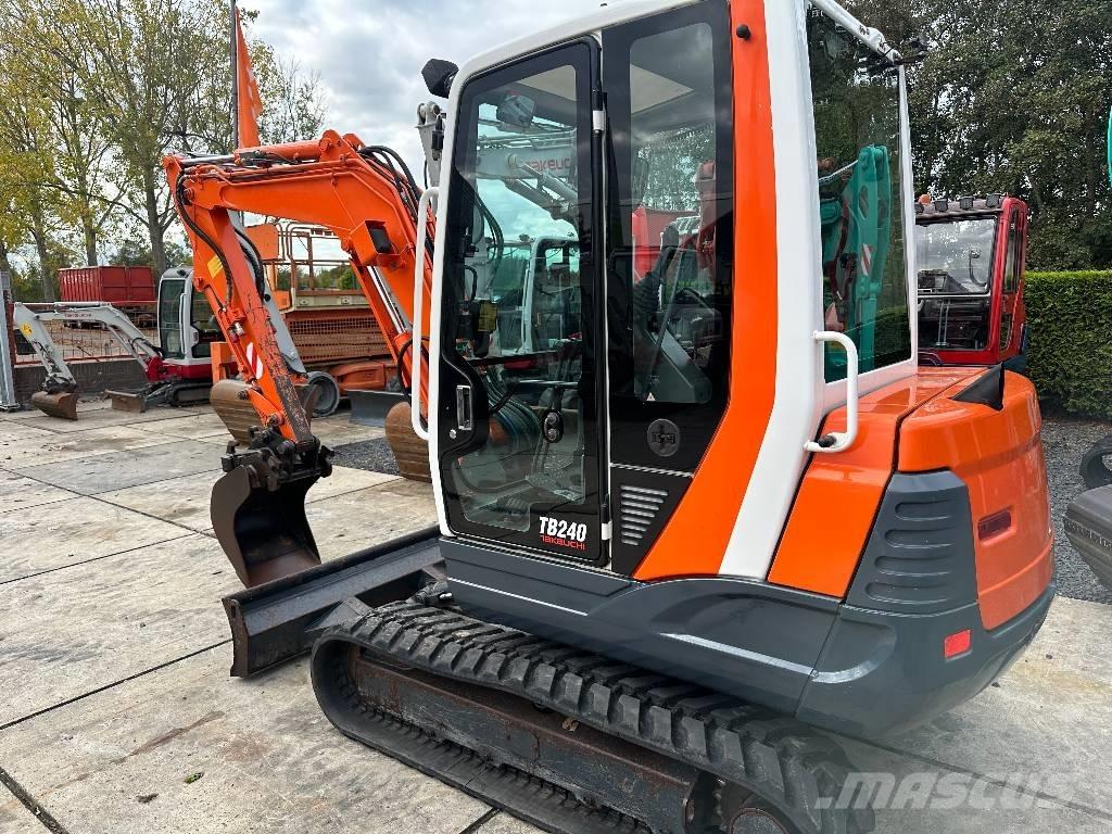Takeuchi TB 235 CR Mini excavatoare < 7t