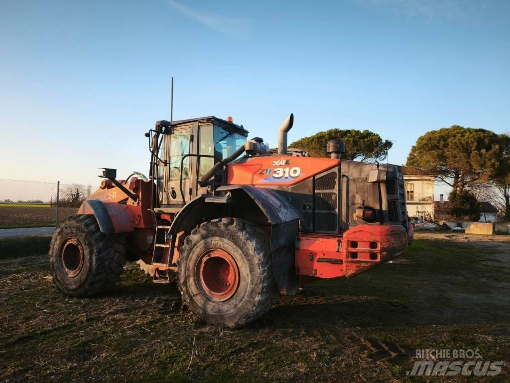Hitachi ZW 310-6 Incarcator pe pneuri