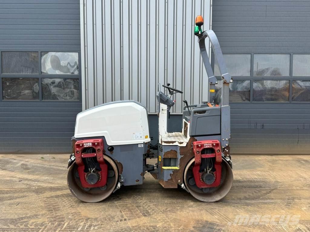 Dynapac CC1200 Cilindri compactori dubli