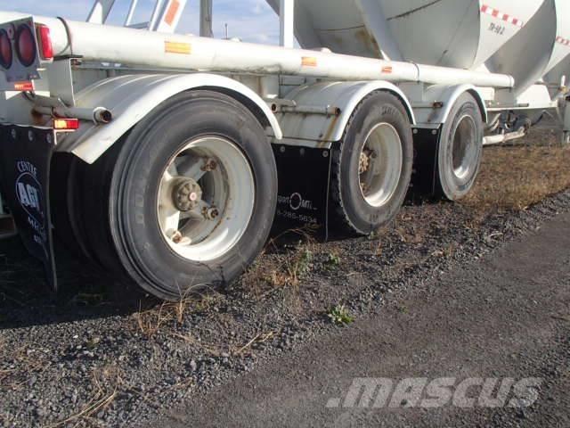 Fruehauf TR-90 Remorci Cisterne