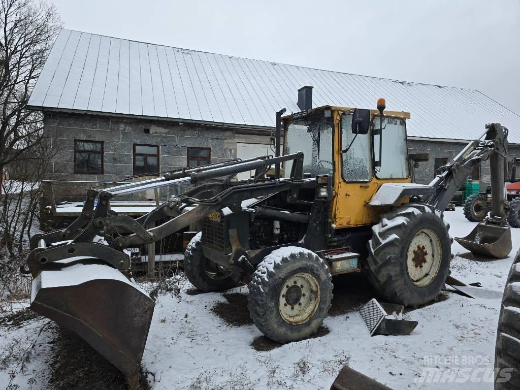 Valmet 6000 4x4 Buldoexcavatoare