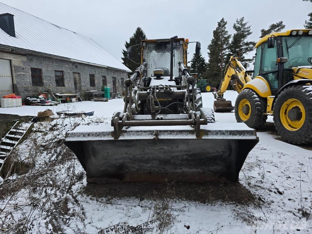Valmet 6000 4x4 Buldoexcavatoare
