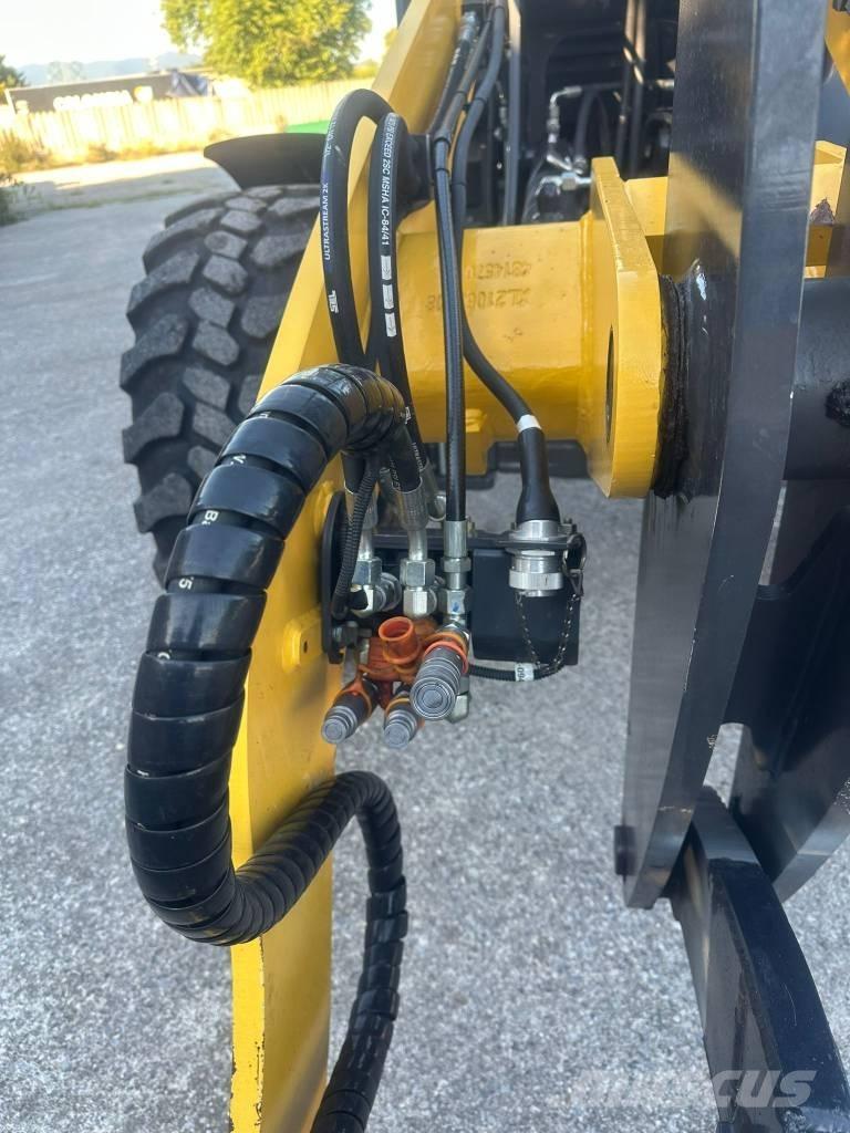 New Holland W 80 C Incarcator pe pneuri