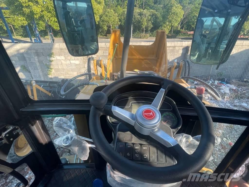 CAT 420F Buldoexcavatoare