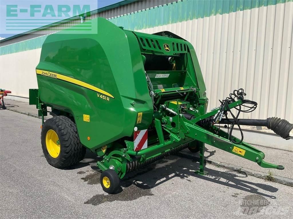 John Deere V451R Baler dreptunghiular