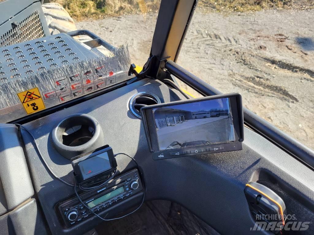 Ponsse Ergo 8W Combine forestiere