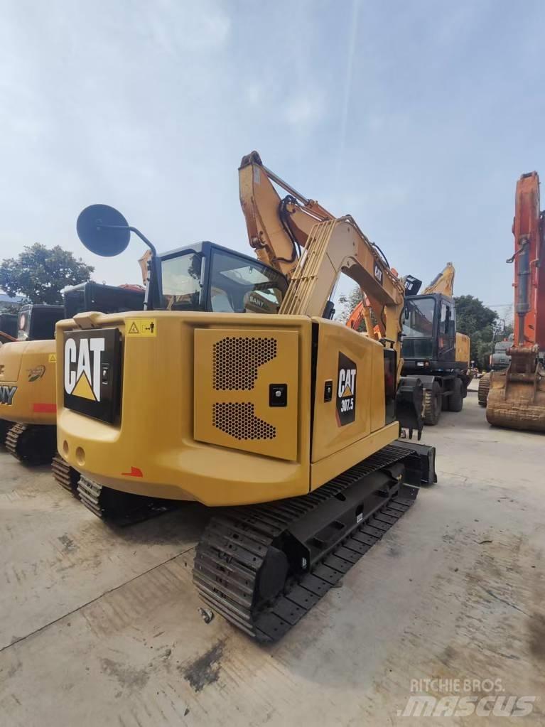 CAT 307.5 Excavatoare pe șenile
