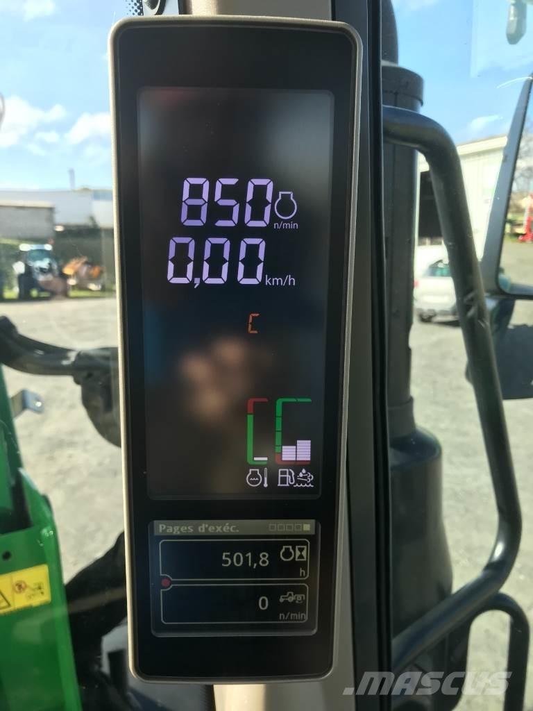 John Deere 6100 M Tractoare