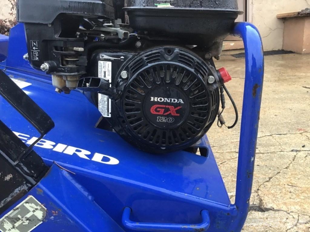 Blue Bird H530A Utilaje agricole - Altele