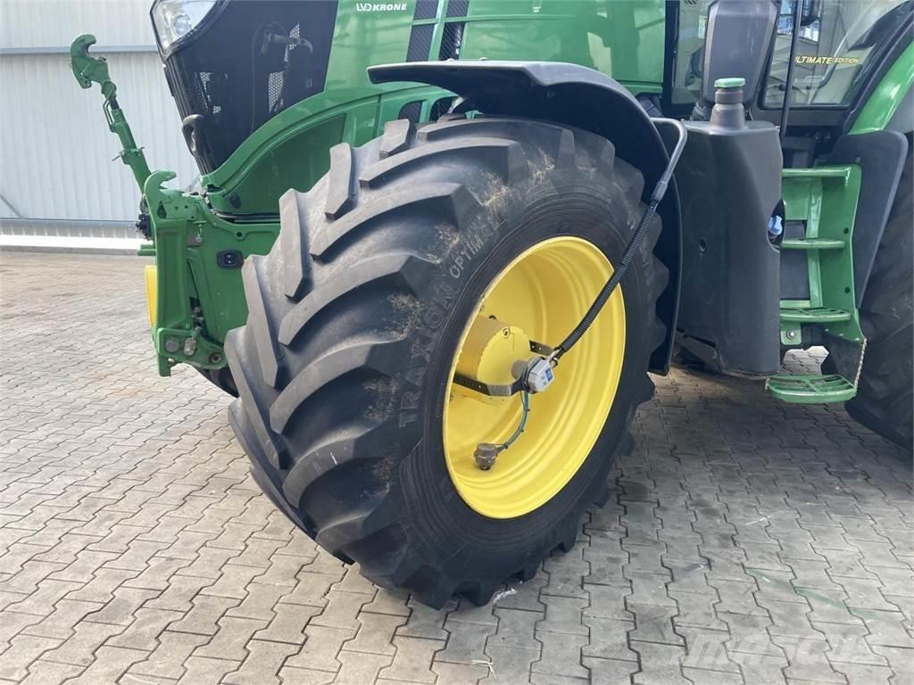 John Deere 6250R Tractoare