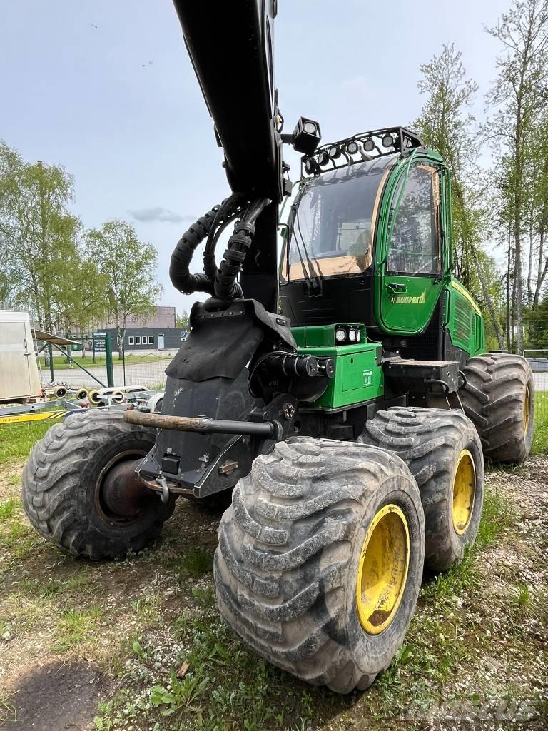 John Deere 1070E Combine forestiere