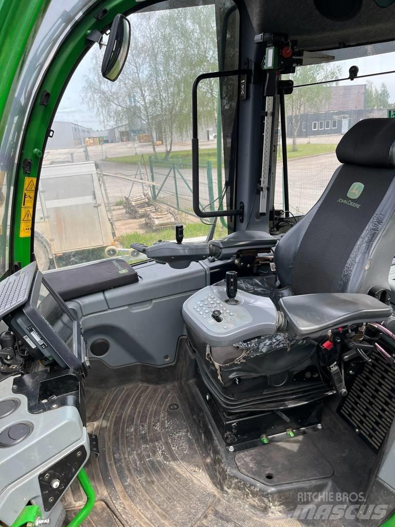 John Deere 1070E Combine forestiere
