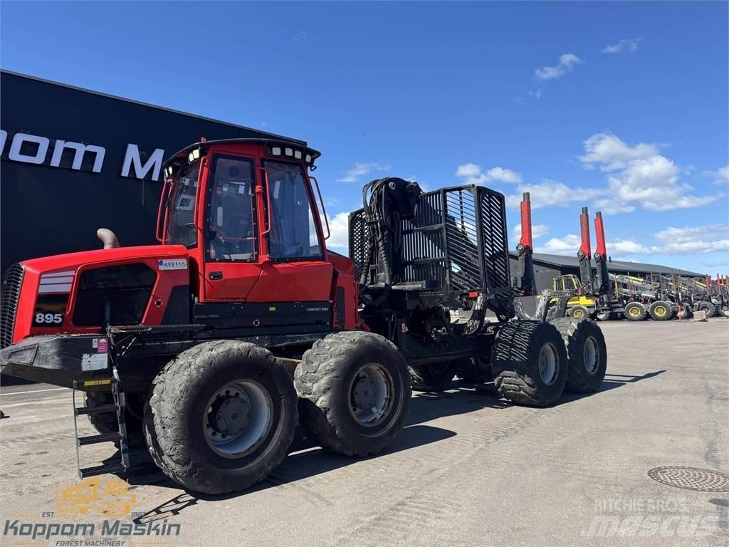 Komatsu 895 Transportoare