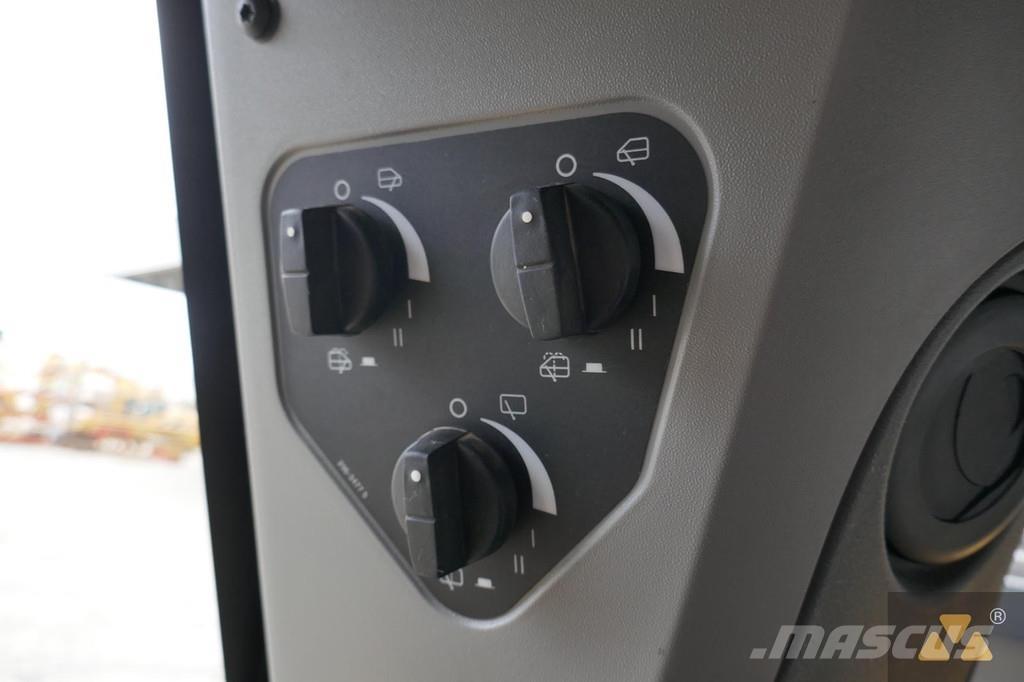 CAT D7E Buldozere pe senile