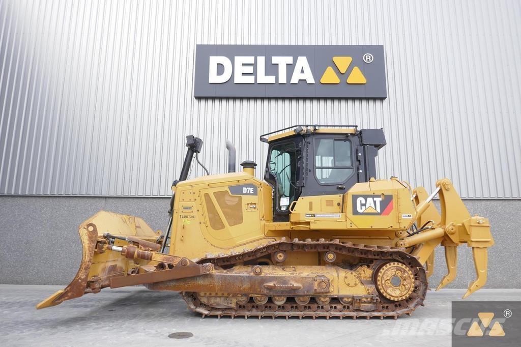 CAT D7E Buldozere pe senile