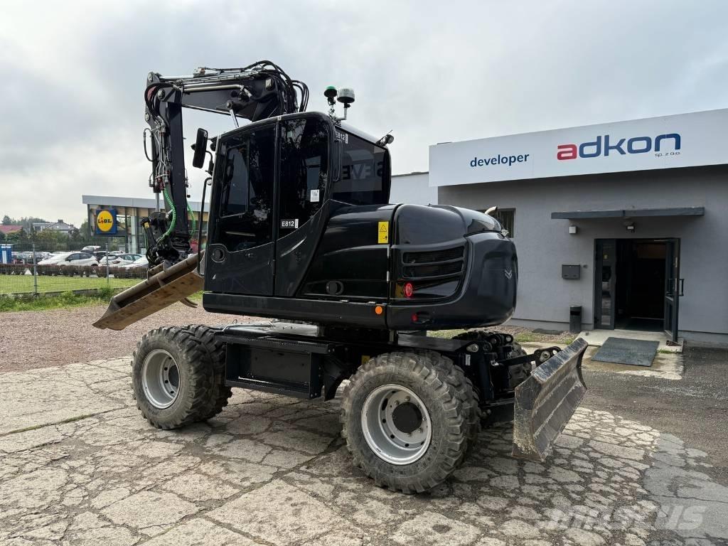 Yanmar B 110 W Excavatoare cu roti