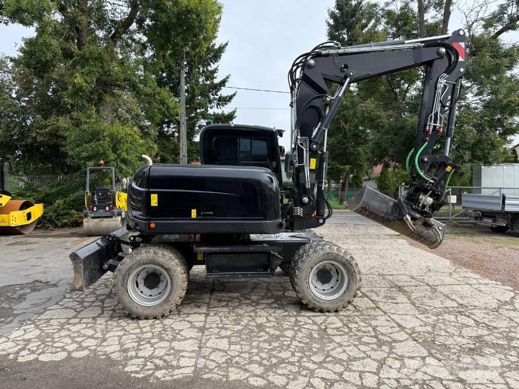 Yanmar B 110 W Excavatoare cu roti