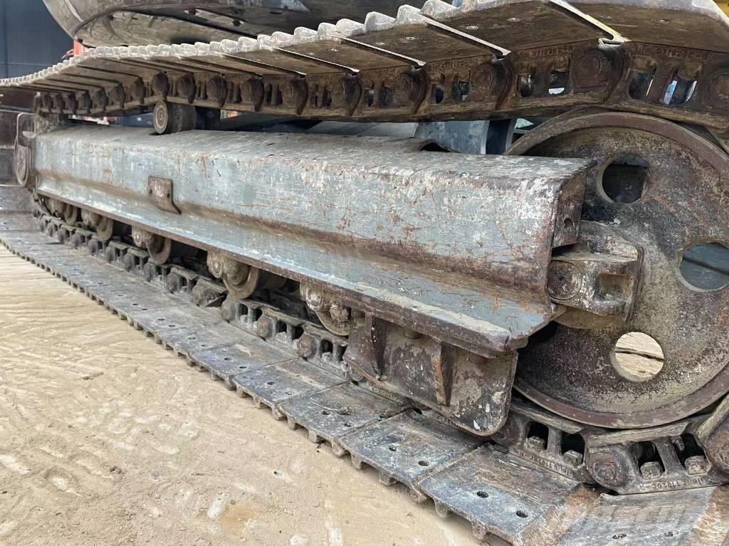 Wacker Neuson 8003 Excavatoare 7t - 12t