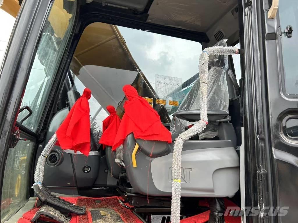CAT 320 D Excavatoare pe șenile

