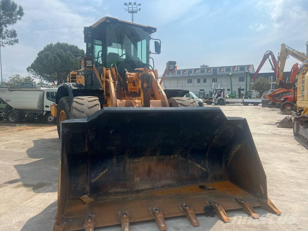 Hyundai HL 757-9 A Incarcator pe pneuri