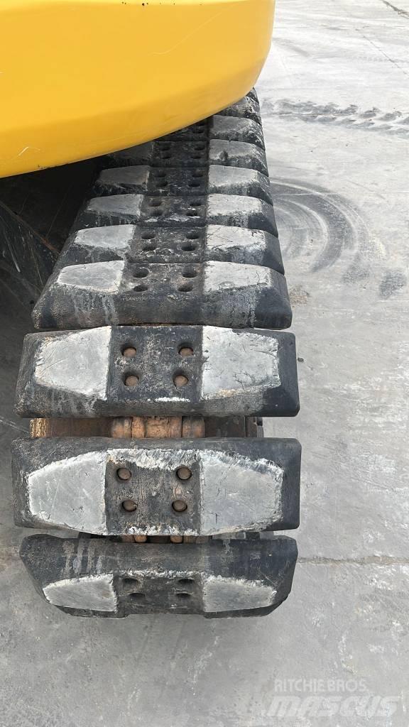 Komatsu PC 138 US Excavatoare pe șenile
