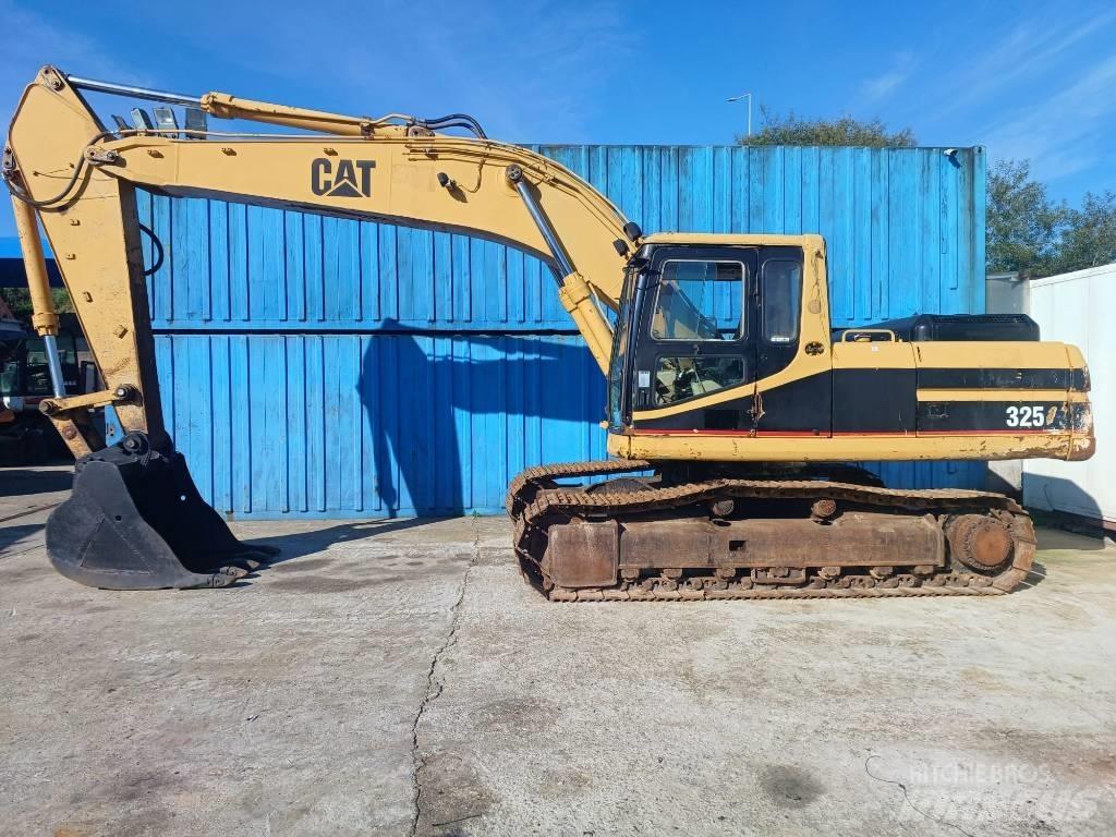 CAT 325 Excavatoare pe șenile
