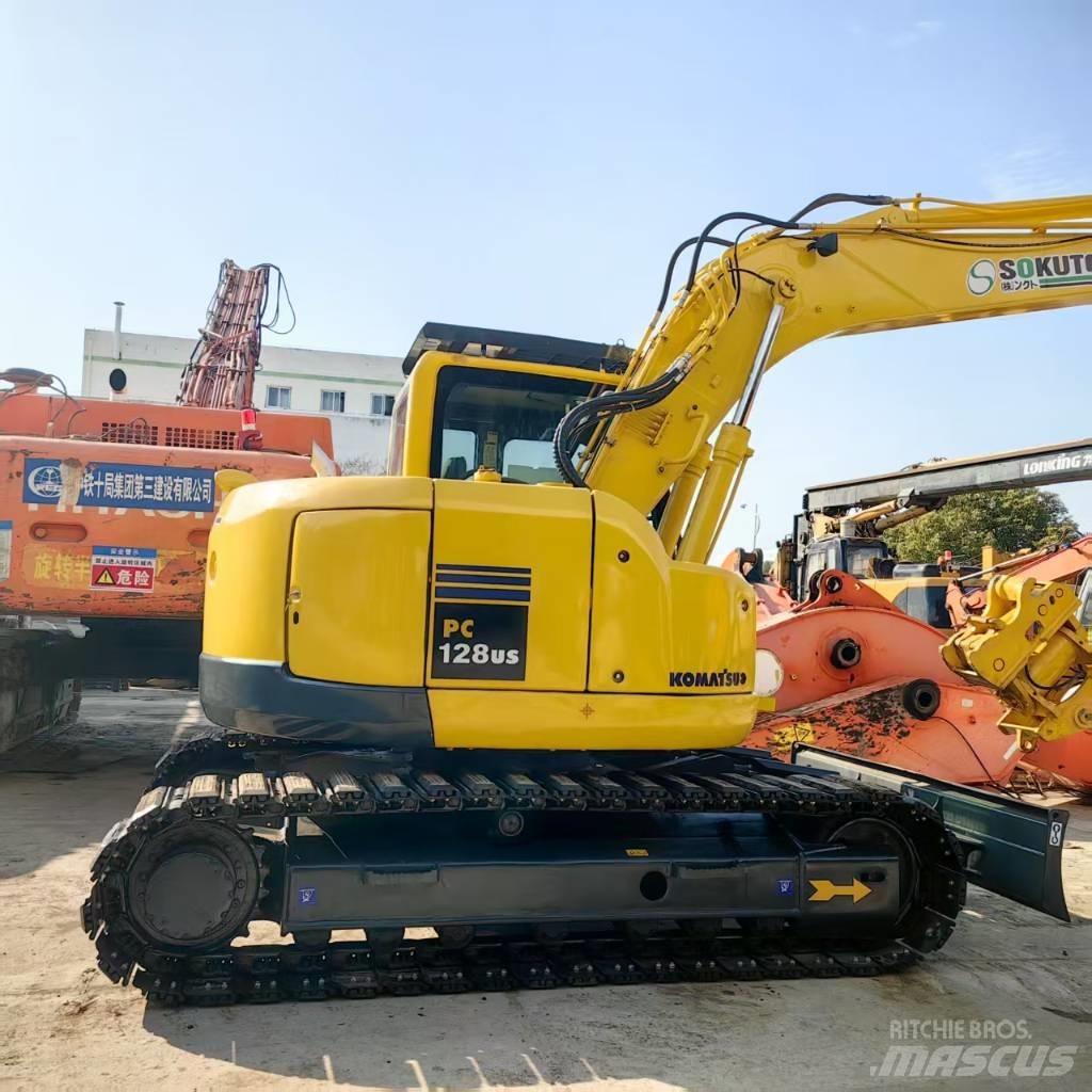 Komatsu PC 128 US Excavatoare 7t - 12t