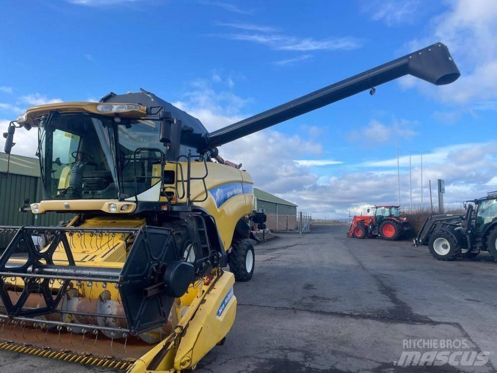 New Holland CX 780 Combine de secerat